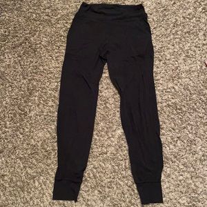 Lululemon Align joggers size 6